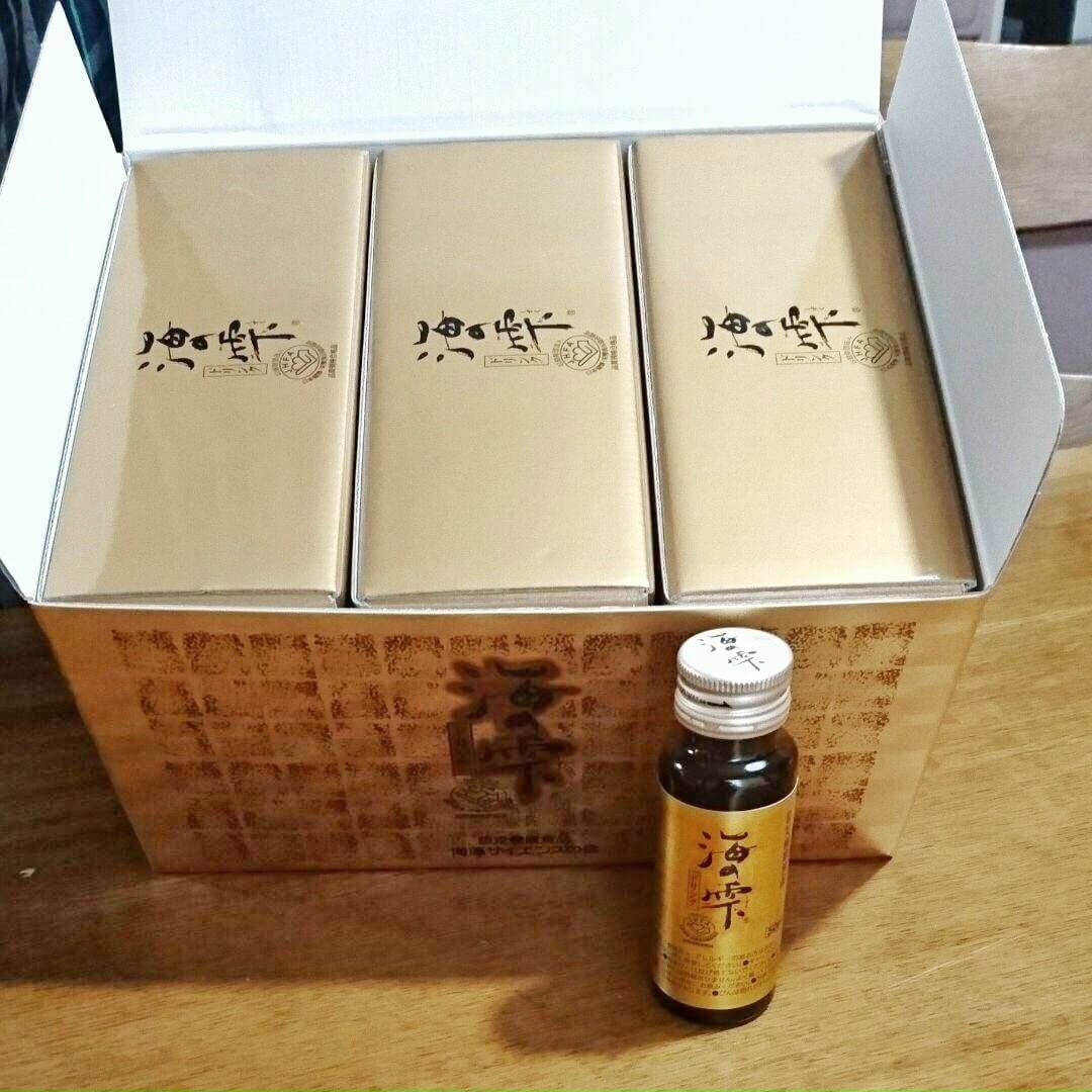 Nước uống hỗ trợ điều trị ung thư Fucoidan Umi No Shizuku (3 hộp x 10 chai x 50ml)