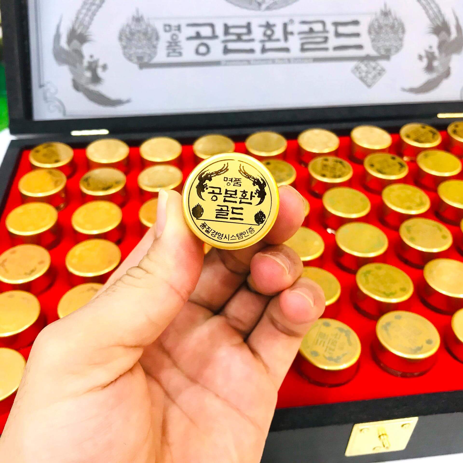 Viên đông trùng hạ thảo Hàn Quốc 60 viên hộp gỗ đen 7 mời quý khách ghé thăm jemart.com.vn để mua sản phẩm chính hãng