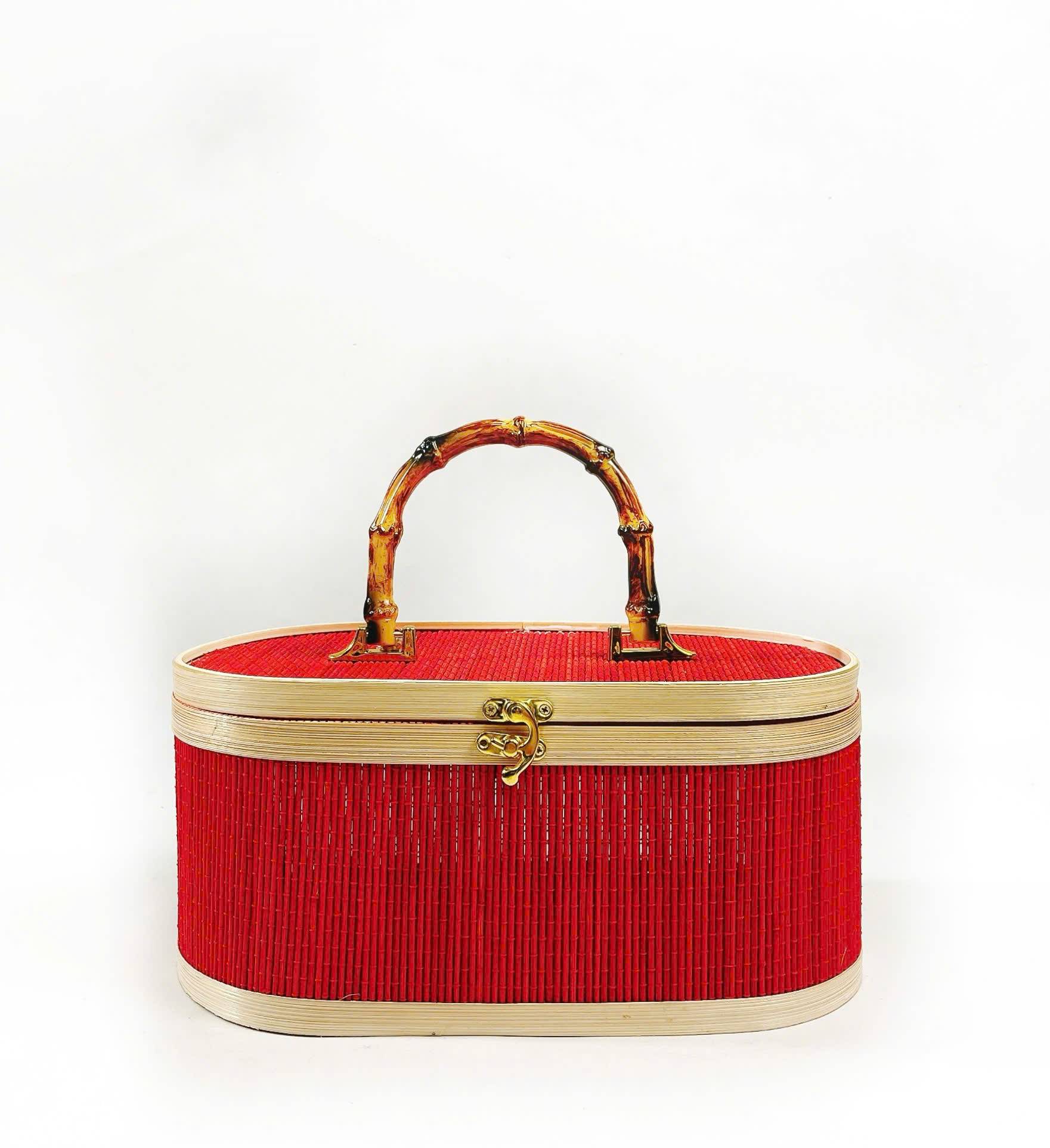 Giỏ quà Tết 2026 GQ260649 2 Giỏ quà Tết 2026 GQ260649 - Ảnh 2